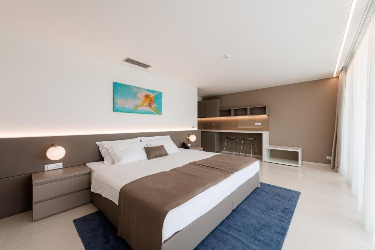 Aparthotel Joel Novalja Exteriér fotografie