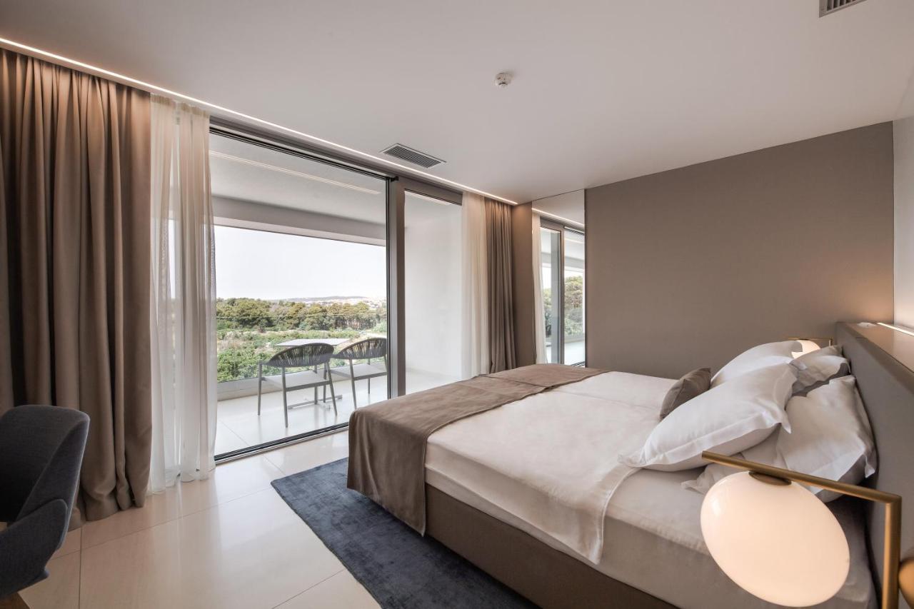 Aparthotel Joel Novalja Exteriér fotografie