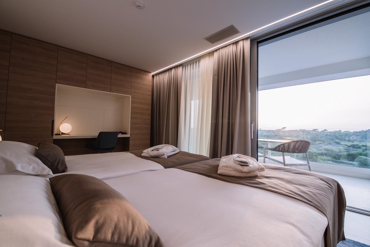 Aparthotel Joel Novalja Exteriér fotografie